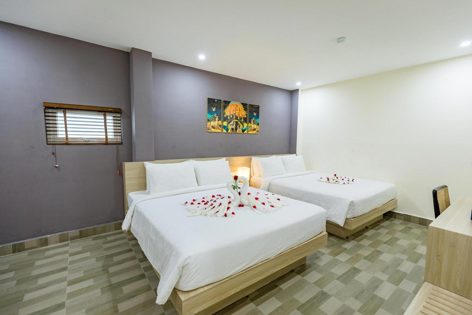 Stone Lotus Hotel Dong Khe Sau Exterior photo